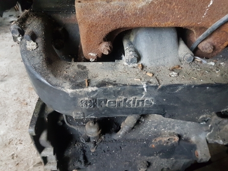 Massey Ferguson 4255, 4245, 3160, 6140, 6150 Engine Intake Manifold 3640983m91 - Collettore di aspirazione per Trattore: foto 2 Massey Ferguson 4255, 4245, 3160, 6140, 6150 Engine Intake Manifold 3640983m91 - Collettore di aspirazione per Trattore: foto 2