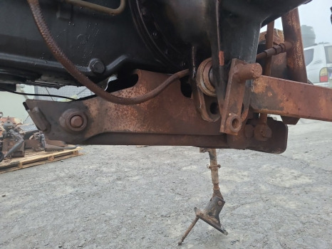 Massey Ferguson 4255 Pick Up Hitch For Parts - Telaio per Macchina agricola: foto 4 Massey Ferguson 4255 Pick Up Hitch For Parts - Telaio per Macchina agricola: foto 4