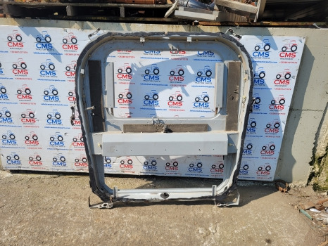 Carrozzeria ed esterni Massey Ferguson  4355 Cab Roof 3821700m91, 3807600m91: foto 1