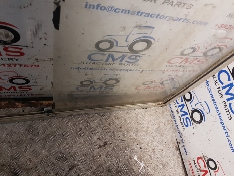 Finestra e ricambi per Terna Massey Ferguson 50b Cab Side Window, Frame And 1 Glass 000000: foto 6