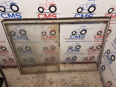 Finestra e ricambi per Terna Massey Ferguson 50b Cab Side Window, Frame And 1 Glass 000000: foto 7