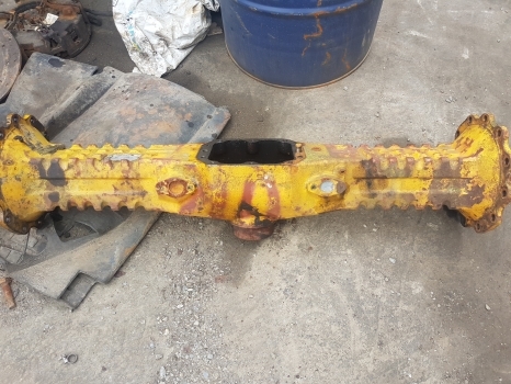 Matbro Carraro 28.14 131779 Axle Body, Housing 131641, 11147 - Assali e ricambi per Macchina agricola: foto 1 Matbro Carraro 28.14 131779 Axle Body, Housing 131641, 11147 - Assali e ricambi per Macchina agricola: foto 1