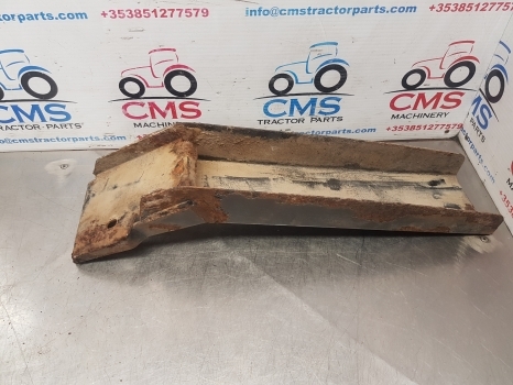 Mccormick Mc115, Case Cx50, Cx70 Mx Maxxum170 Mudguard Support Lhs 246769a3 - Parafango per Trattore: foto 3 Mccormick Mc115, Case Cx50, Cx70 Mx Maxxum170 Mudguard Support Lhs 246769a3 - Parafango per Trattore: foto 3