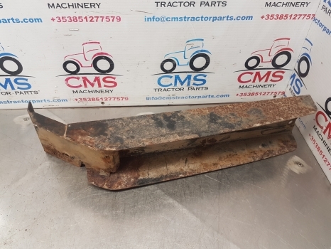 Mccormick Mc115, Case Cx50, Cx70 Mx Maxxum170 Mudguard Support Lhs 246769a3 - Parafango per Trattore: foto 4 Mccormick Mc115, Case Cx50, Cx70 Mx Maxxum170 Mudguard Support Lhs 246769a3 - Parafango per Trattore: foto 4
