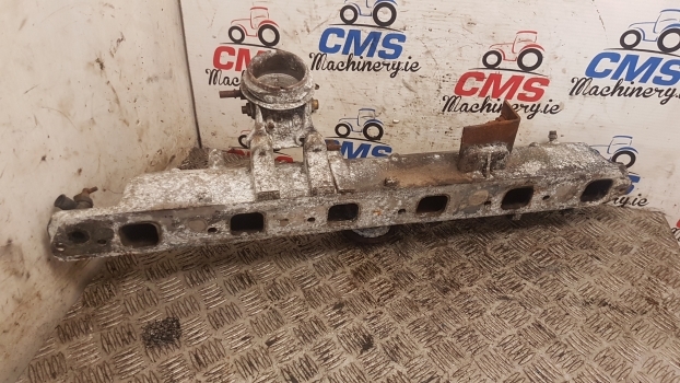 New Holland Case Tm, Mxm, Tm130, Tm120 Engine Intake Manifold 87803273, 87802766 - Collettore di aspirazione per Trattore: foto 2 New Holland Case Tm, Mxm, Tm130, Tm120 Engine Intake Manifold 87803273, 87802766 - Collettore di aspirazione per Trattore: foto 2