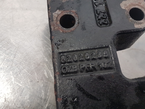 New Holland T6.180, T5, T6, Tsa Cab Support Lhs 82028239, 82032679, 84545222 - Sospensione della cabina per Trattore: foto 3 New Holland T6.180, T5, T6, Tsa Cab Support Lhs 82028239, 82032679, 84545222 - Sospensione della cabina per Trattore: foto 3