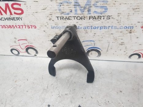 New Holland T6, T7 Steyr Profi Case Puma, Maxxum 145 Pto Control Fork 87580868 - Trasmissione: foto 3 New Holland T6, T7 Steyr Profi Case Puma, Maxxum 145 Pto Control Fork 87580868 - Trasmissione: foto 3