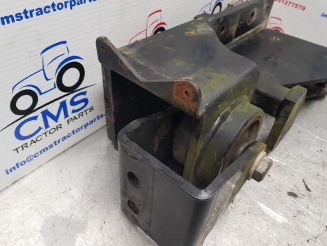 New Holland T7.200 Case Puma 165 Cab Suspension Bracket Rhs 47568419, 84353066 - Sospensione della cabina per Macchina agricola: foto 3 New Holland T7.200 Case Puma 165 Cab Suspension Bracket Rhs 47568419, 84353066 - Sospensione della cabina per Macchina agricola: foto 3