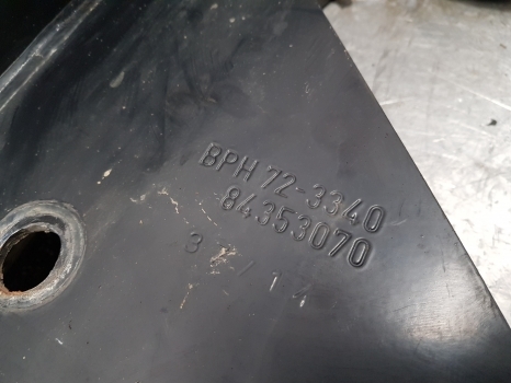 New Holland T7.200, T7.185 Case Puma 150 Cab Suspension Bracket Lhs 84353070 - Sospensione della cabina per Macchina agricola: foto 3 New Holland T7.200, T7.185 Case Puma 150 Cab Suspension Bracket Lhs 84353070 - Sospensione della cabina per Macchina agricola: foto 3