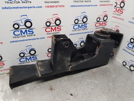 New Holland T7.200, T7.185 Case Puma 150 Cab Suspension Bracket Lhs 84353070 - Sospensione della cabina per Macchina agricola: foto 5 New Holland T7.200, T7.185 Case Puma 150 Cab Suspension Bracket Lhs 84353070 - Sospensione della cabina per Macchina agricola: foto 5
