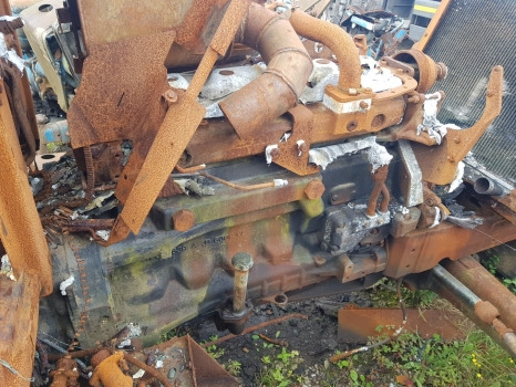 Renault Claas Ares Engine Block, Cylinder Head, Crankshaft Nut R505639, Jd6068vl - Motore e ricambi: foto 1 Renault Claas Ares Engine Block, Cylinder Head, Crankshaft Nut R505639, Jd6068vl - Motore e ricambi: foto 1