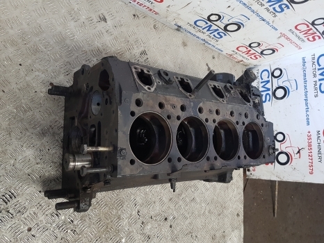 Same Explorer 65, 70 75, 80 Engine Crankcase Block 065.1110.0, 9.06599.41.3 - Basamento per Trattore: foto 3 Same Explorer 65, 70 75, 80 Engine Crankcase Block 065.1110.0, 9.06599.41.3 - Basamento per Trattore: foto 3