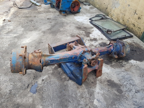 Same Panther 90 Front Axle Hub Lhs, Beam, Differential 0.169.4331.0/20 - Asse anteriore per Macchina agricola: foto 1 Same Panther 90 Front Axle Hub Lhs, Beam, Differential 0.169.4331.0/20 - Asse anteriore per Macchina agricola: foto 1