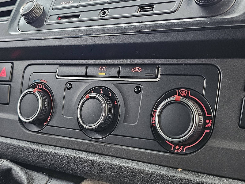 Furgoncino Volkswagen Transporter 2.0 TDI ac DC EURO6: foto 10 Furgoncino Volkswagen Transporter 2.0 TDI ac DC EURO6: foto 10