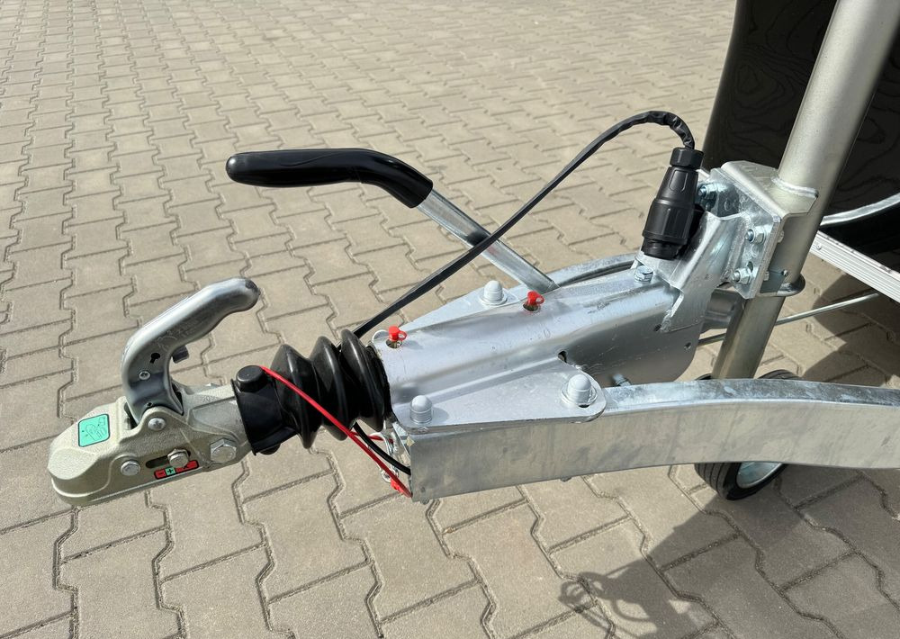 Trailer trasporto cavalli nuovo Cheval Liberte Touring Country XL przyczepa na dwa konie | duża siodlarnia | drzwi boczne | rampa przednia | 387×179 cm | ALUMINIOWA | Debon | dostawa | mocna i solidna |: foto 14