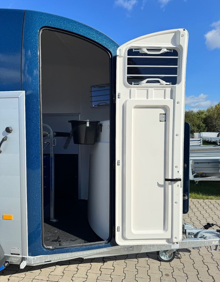 HUMBAUR Humbaur Pegasus 2400 | siodlarnia, DMC 2400kg, przyczepa do przewozu 2 koni - Trailer trasporto cavalli: foto 3 HUMBAUR Humbaur Pegasus 2400 | siodlarnia, DMC 2400kg, przyczepa do przewozu 2 koni - Trailer trasporto cavalli: foto 3
