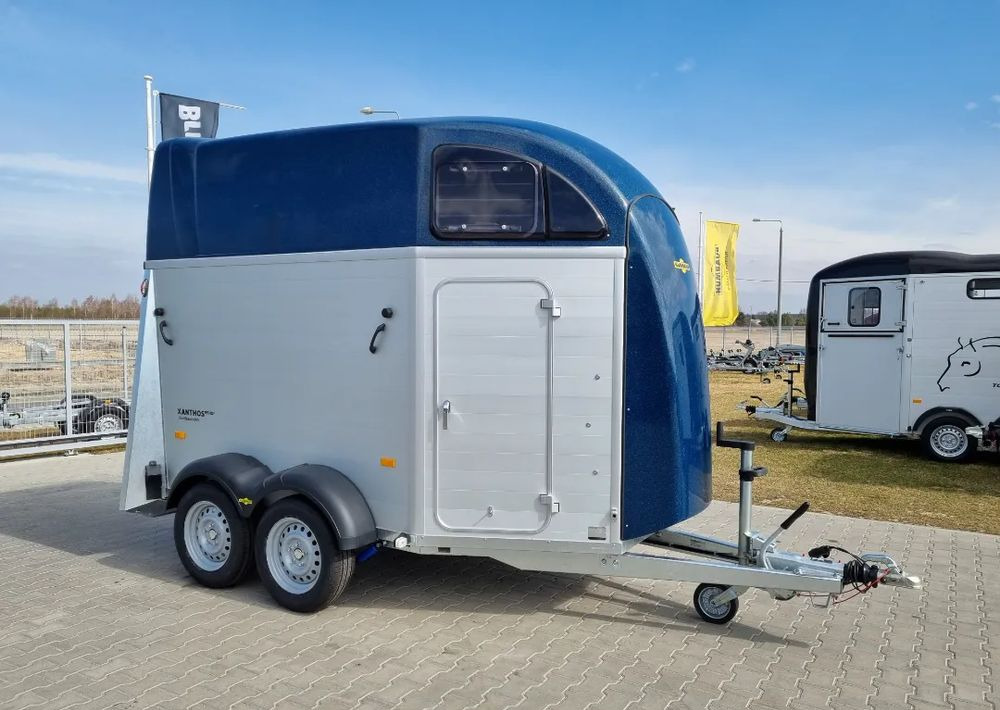 HUMBAUR Xanthos Aero 2400 - przyczepa dla dwóch koni, siodlarnia - Trailer trasporto cavalli: foto 1 HUMBAUR Xanthos Aero 2400 - przyczepa dla dwóch koni, siodlarnia - Trailer trasporto cavalli: foto 1