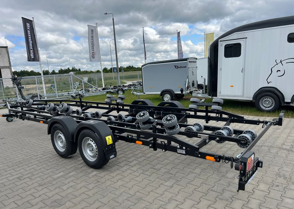 Lorries Lorries PP35-8825 do jachtu łodzi 860 cm 3,5T - Carrello per barca: foto 1 Lorries Lorries PP35-8825 do jachtu łodzi 860 cm 3,5T - Carrello per barca: foto 1