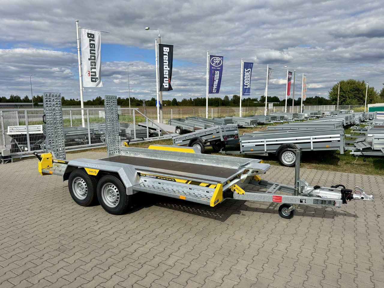 TA-NO BOB 35.36 | 3500kg | 360x179 cm - Rimorchio trasporto macchine operatrici: foto 1 TA-NO BOB 35.36 | 3500kg | 360x179 cm - Rimorchio trasporto macchine operatrici: foto 1