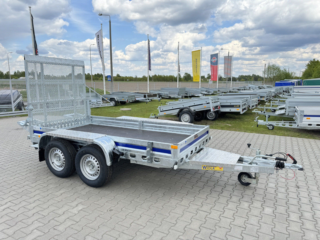 Wiola B2730 GVW 2700 kg machine transporter mini excavator 292x142 cm - Rimorchio trasporto macchine operatrici: foto 2 Wiola B2730 GVW 2700 kg machine transporter mini excavator 292x142 cm - Rimorchio trasporto macchine operatrici: foto 2