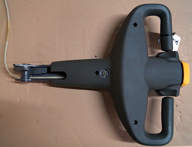Atlet 078959 | Tiller Head ref 118497/B from Atlet PLP200N year 2008 - Sistema elettrico per Mezzo di movimentazione: foto 2 Atlet 078959 | Tiller Head ref 118497/B from Atlet PLP200N year 2008 - Sistema elettrico per Mezzo di movimentazione: foto 2