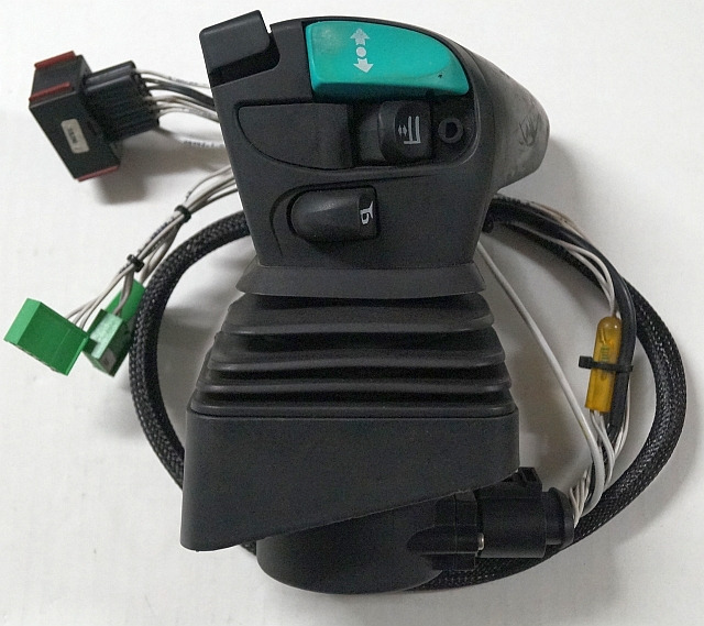 Jungheinrich 51585597 | Joystick Multipilot SN P5300006957H S180100361423 Q630 - Sistema elettrico per Mezzo di movimentazione: foto 1 Jungheinrich 51585597 | Joystick Multipilot SN P5300006957H S180100361423 Q630 - Sistema elettrico per Mezzo di movimentazione: foto 1
