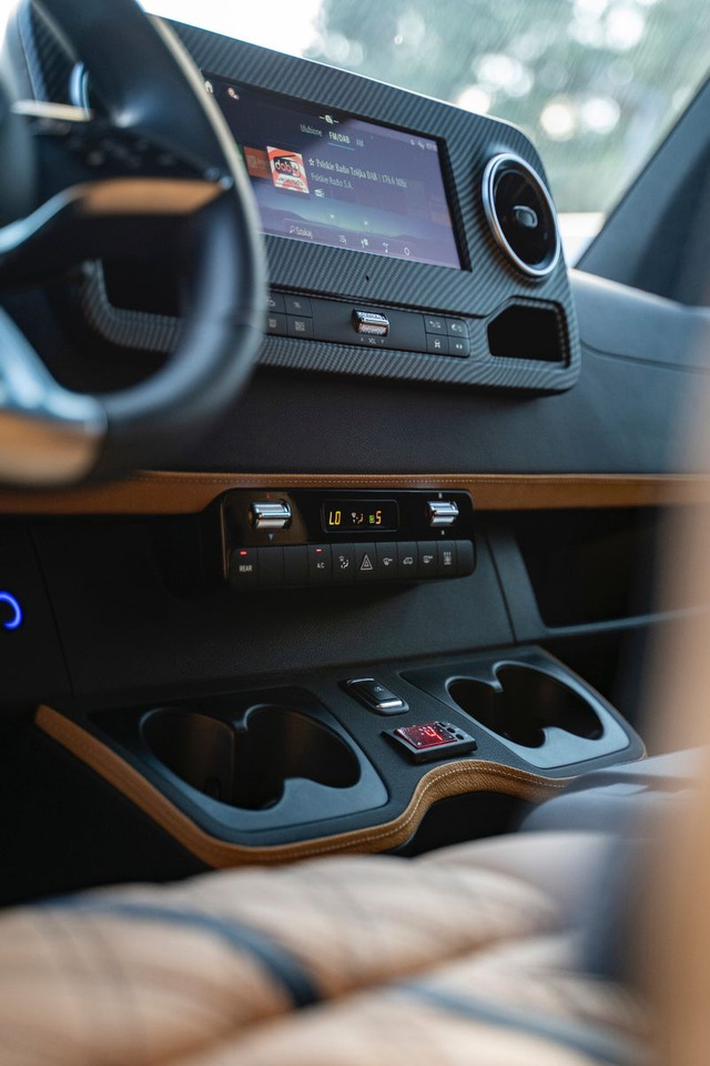 Minibus, Pulmino nuovo Mercedes-Benz Sprinter 319 VIP Business Van/ TV/ Premium Sound Mercedes-Benz Sprinter 319 VIP Business Van/ TV/ IN STOCK!!!: foto 28