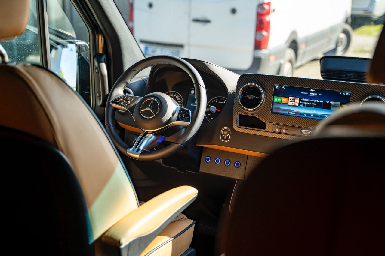 Minibus, Pulmino nuovo Mercedes-Benz Sprinter 319 VIP Business Van/ TV/ Premium Sound Mercedes-Benz Sprinter 319 VIP Business Van/ TV/ IN STOCK!!!: foto 25