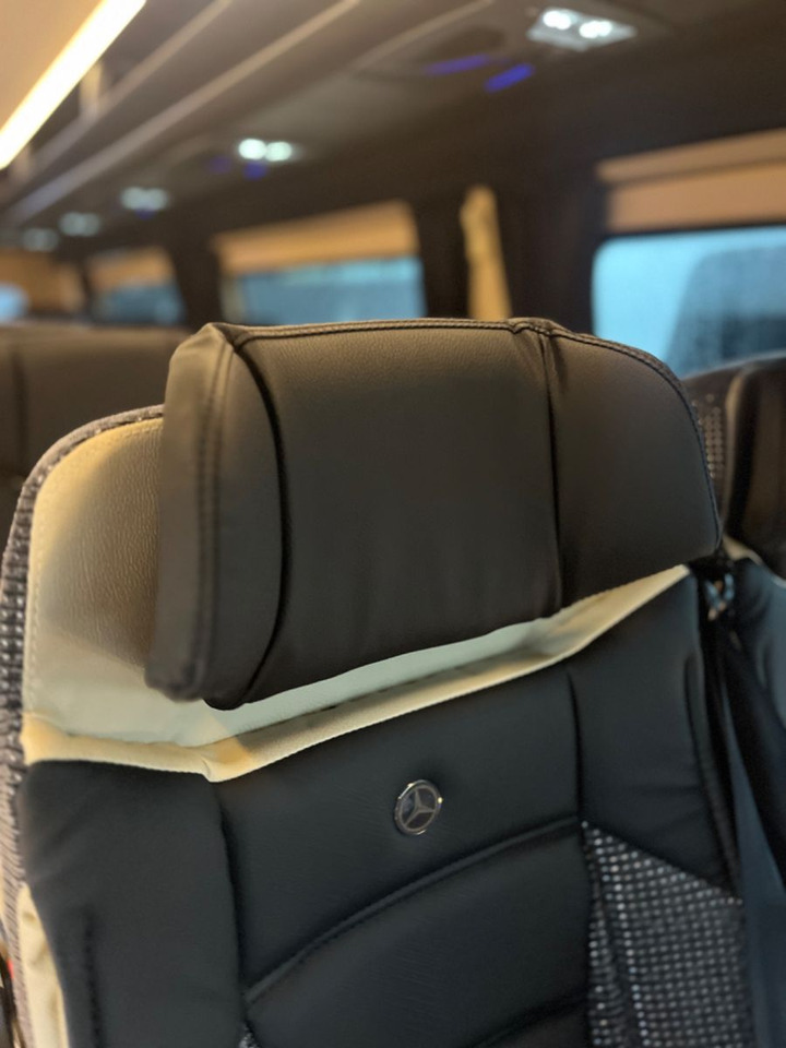 Leasing di  Mercedes-Benz Sprinter 519 AWD 4x4 TOURIST  / 21 to 24 Seats Mercedes-Benz Sprinter 519 AWD 4x4 TOURIST  / 21 to 24 Seats: foto 9