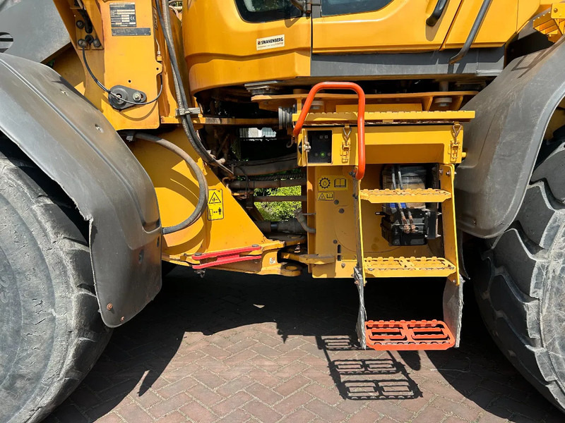 Pala gommata nuovo Volvo L90 H: foto 11