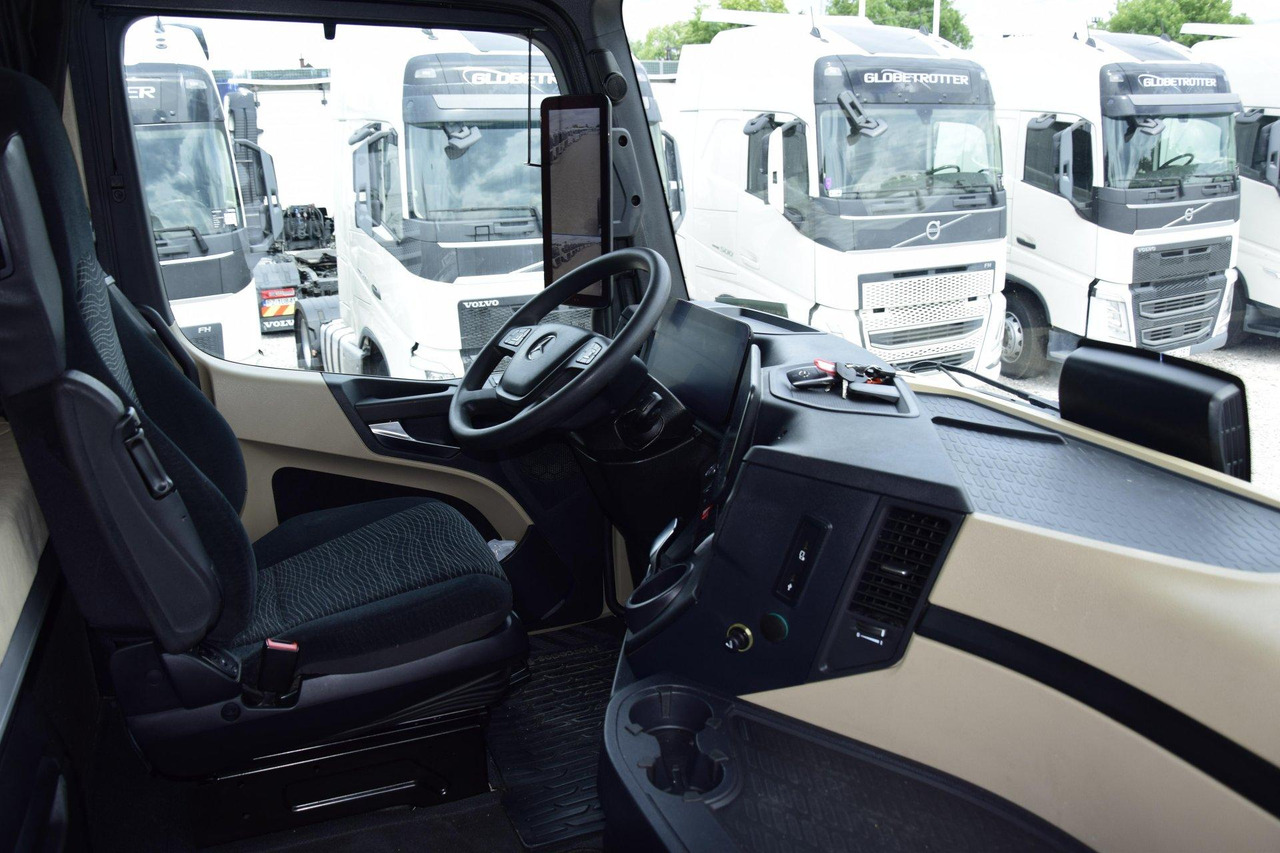 Trattore stradale Mercedes-Benz Actros 5 1845 BigSpace: foto 15