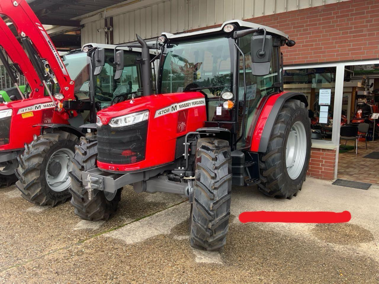 Massey Ferguson - Trattore: foto 2 Massey Ferguson - Trattore: foto 2