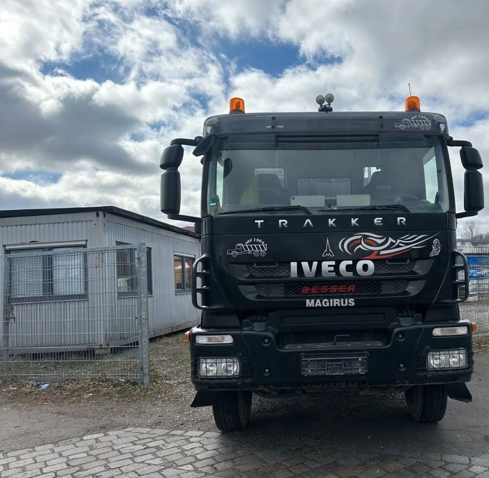 Iveco Trakker 450 • Meiller • Wywrotka Trójstronna • Bordmatik • 8x4 • Euro 5 • - Autocarro ribaltabile: foto 5 Iveco Trakker 450 • Meiller • Wywrotka Trójstronna • Bordmatik • 8x4 • Euro 5 • - Autocarro ribaltabile: foto 5
