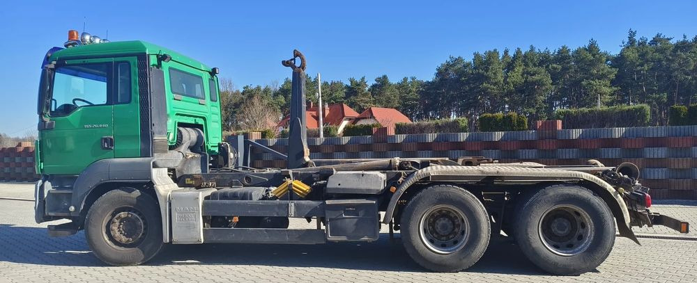 MAN TGS 26.440 Hakowiec Meiller-Kipper | 6x4 | Manual/Euro 6 - Autocarro scarrabile: foto 4 MAN TGS 26.440 Hakowiec Meiller-Kipper | 6x4 | Manual/Euro 6 - Autocarro scarrabile: foto 4