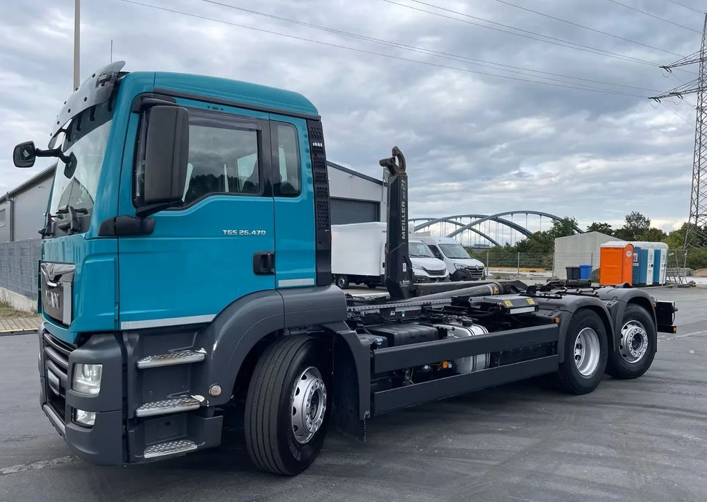 MAN TGS 26.470 6x2 - Autocarro scarrabile: foto 1 MAN TGS 26.470 6x2 - Autocarro scarrabile: foto 1
