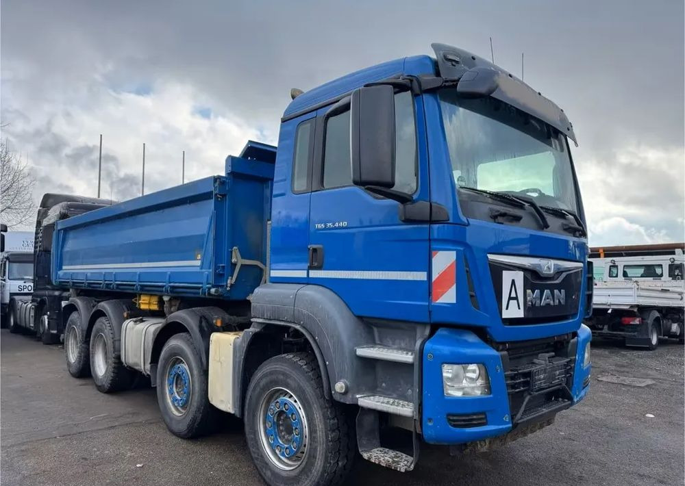 MAN TGS 35.440/ 8X4 / BB / Meiller 3-stronny wywrotka / Bordmatik / Euro6 / Retarder - Autocarro ribaltabile: foto 4 MAN TGS 35.440/ 8X4 / BB / Meiller 3-stronny wywrotka / Bordmatik / Euro6 / Retarder - Autocarro ribaltabile: foto 4