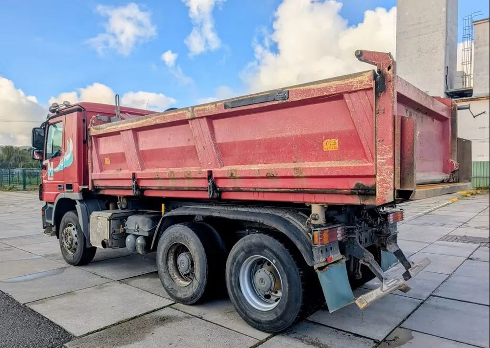 Mercedes-Benz Actros 2644 EPS |Wywrotka 3-stronna Meiller Bordmatik | 6x4 | Euro 5 | Plandeka rolowana - Autocarro ribaltabile: foto 2 Mercedes-Benz Actros 2644 EPS |Wywrotka 3-stronna Meiller Bordmatik | 6x4 | Euro 5 | Plandeka rolowana - Autocarro ribaltabile: foto 2