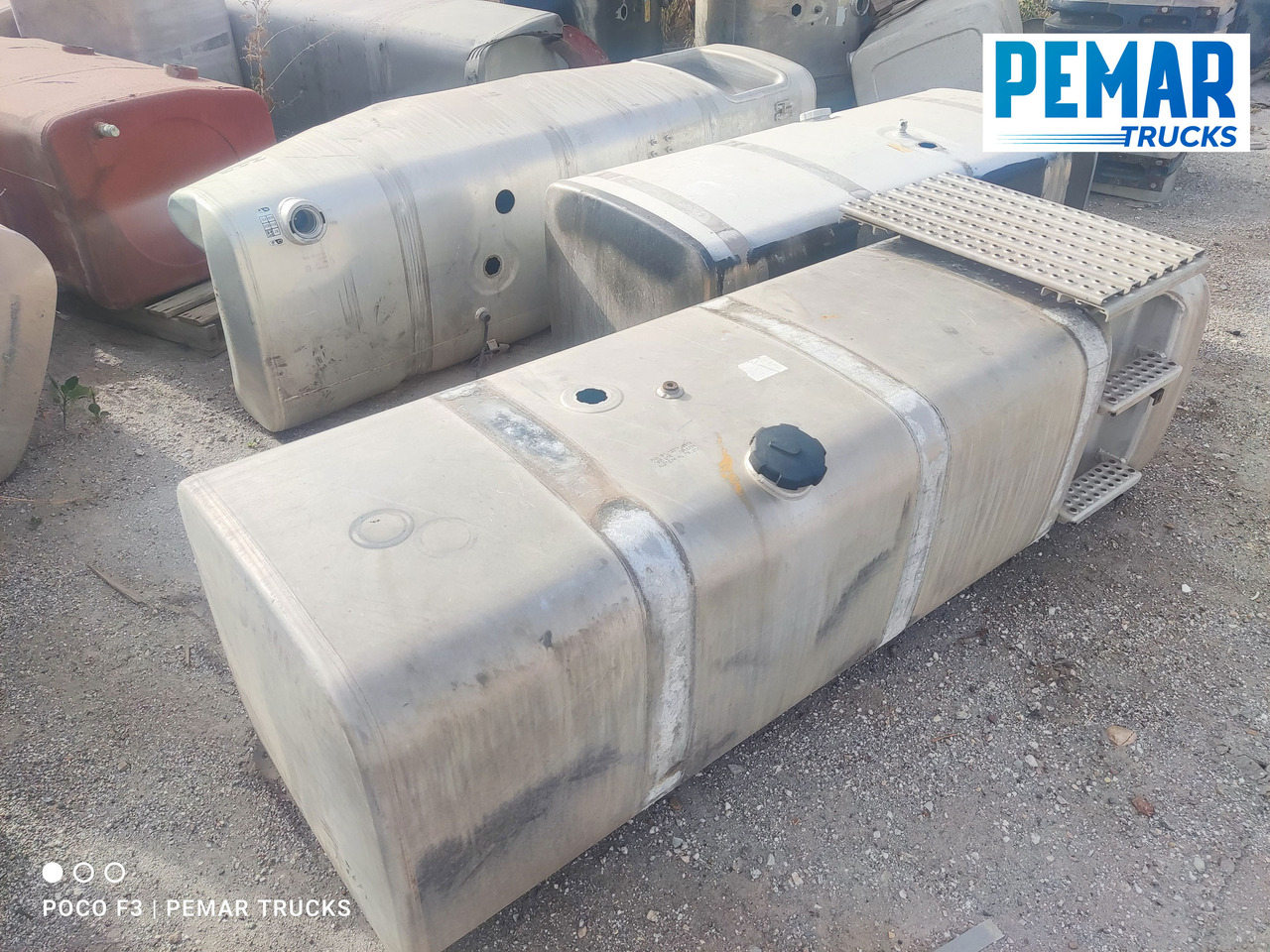 DEPOSITO DE GASOIL - COMBUSTIBLE - Attrezzo/ Attrezzature: foto 1 DEPOSITO DE GASOIL - COMBUSTIBLE - Attrezzo/ Attrezzature: foto 1