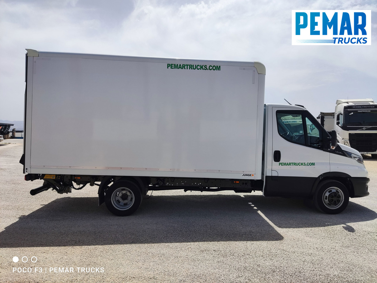 IVECO DAILY 35C16 CAJA CERRADA DOBLE RUEDA - Furgone chiuso: foto 4 IVECO DAILY 35C16 CAJA CERRADA DOBLE RUEDA - Furgone chiuso: foto 4