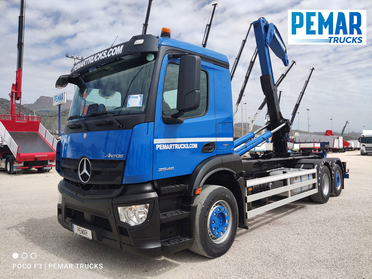 MERCEDES-BENZ ANTOS 2546 6X2 MULTILIFT - Autocarro portacontainer/ Caisse interchangeable: foto 1 MERCEDES-BENZ ANTOS 2546 6X2 MULTILIFT - Autocarro portacontainer/ Caisse interchangeable: foto 1