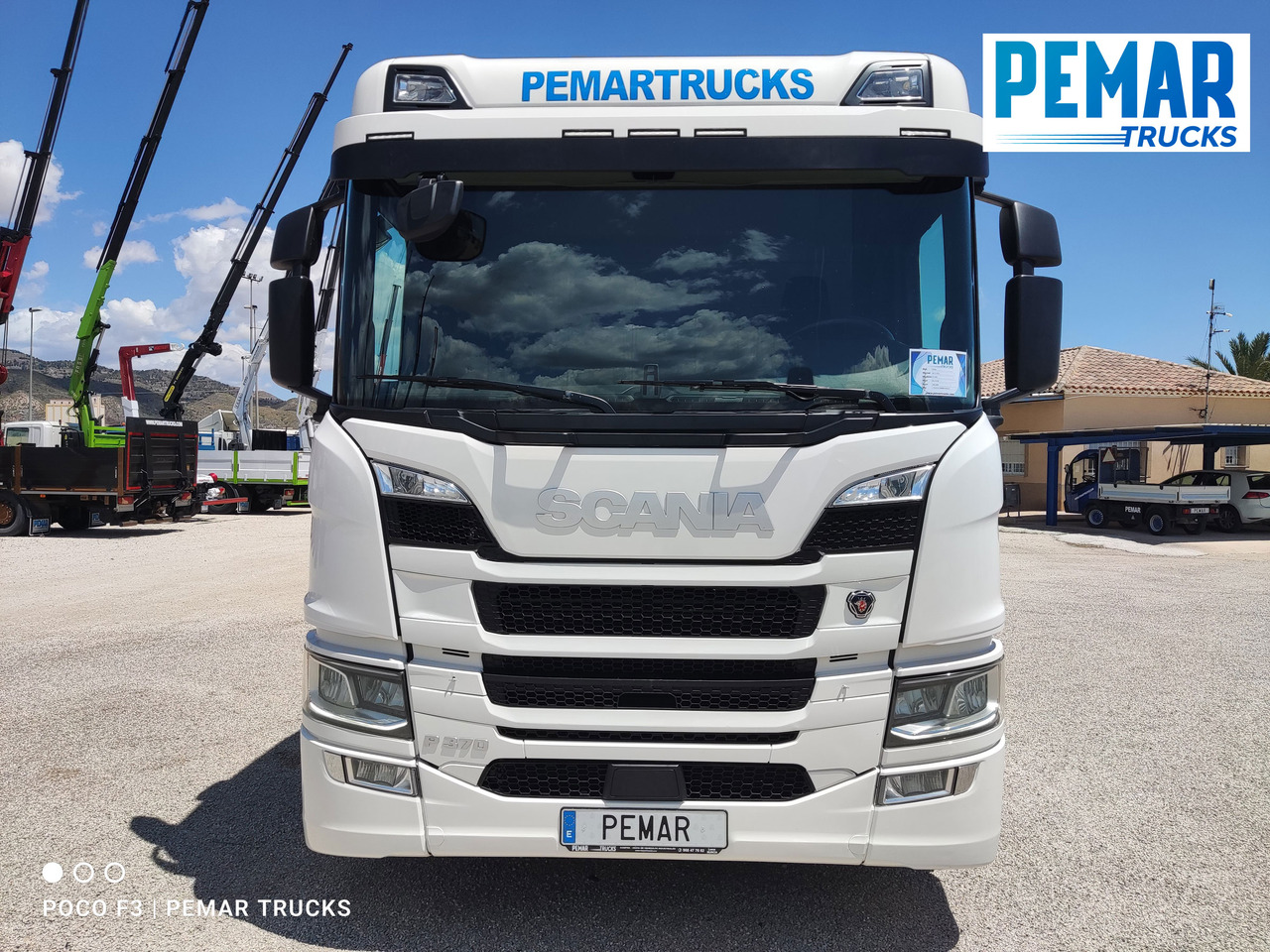 SCANIA P 370 4X2 GRUA CAJA FIJA - Autocarro con pianale/ Cassone fisso, Camion con gru: foto 3 SCANIA P 370 4X2 GRUA CAJA FIJA - Autocarro con pianale/ Cassone fisso, Camion con gru: foto 3