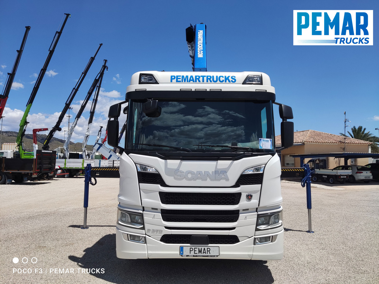 SCANIA P 370 GRUA CAJA FIJA 18T - Camion con gru: foto 2 SCANIA P 370 GRUA CAJA FIJA 18T - Camion con gru: foto 2