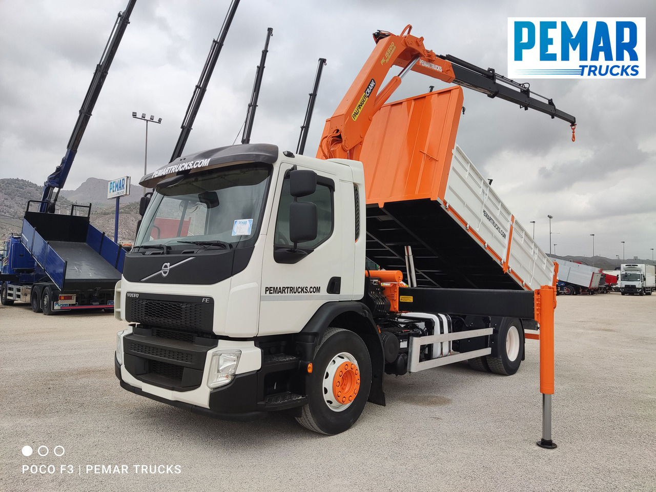 VOLVO FE 280 GRUA BASCULANTE 18T EURO 6 - Camion con gru: foto 1 VOLVO FE 280 GRUA BASCULANTE 18T EURO 6 - Camion con gru: foto 1