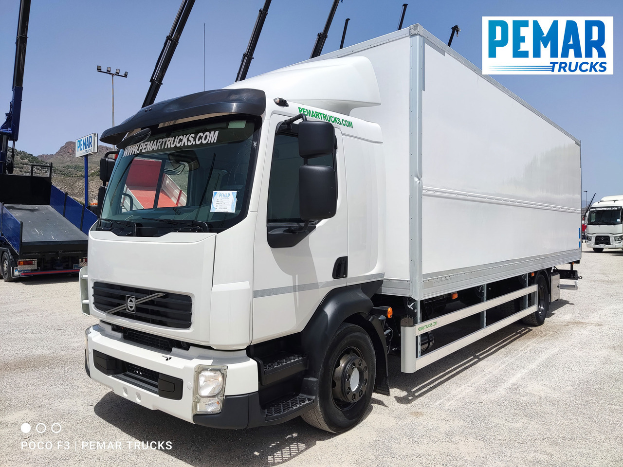 VOLVO FL 240 FURGON CERRADO 16T EURO 5 - Autocarro furgonato: foto 1 VOLVO FL 240 FURGON CERRADO 16T EURO 5 - Autocarro furgonato: foto 1