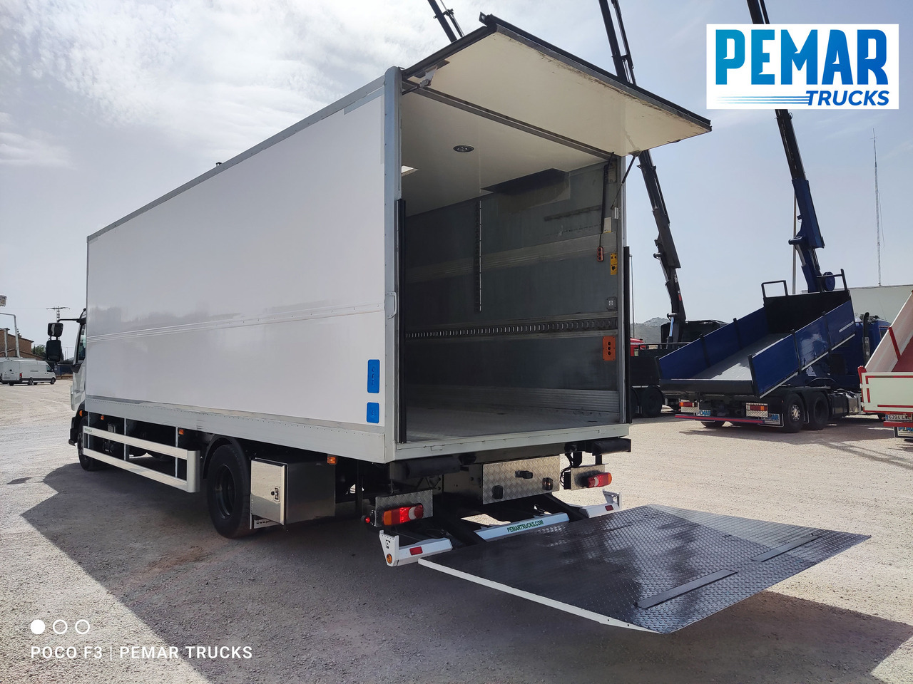 Autocarro furgonato VOLVO FL 240 FURGON CERRADO 16T EURO 5: foto 11