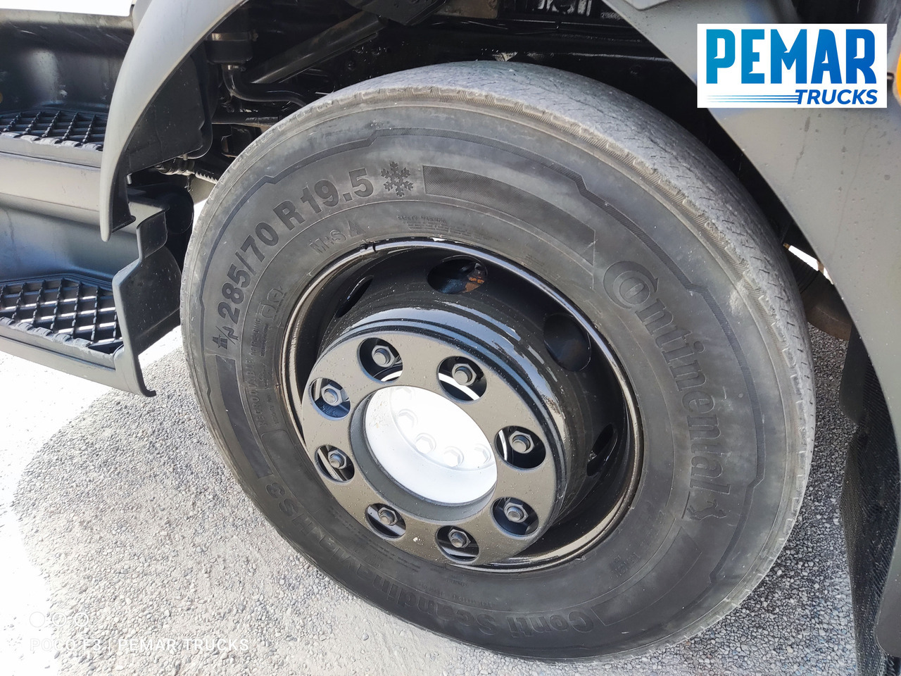 Autocarro furgonato VOLVO FL 240 FURGON CERRADO 16T EURO 5: foto 18