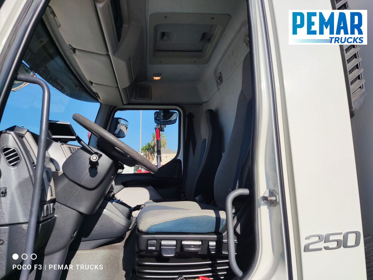 Autocarro frigorifero VOLVO FL 250 FRIGORIFICO 12T EURO 6: foto 21 Autocarro frigorifero VOLVO FL 250 FRIGORIFICO 12T EURO 6: foto 21