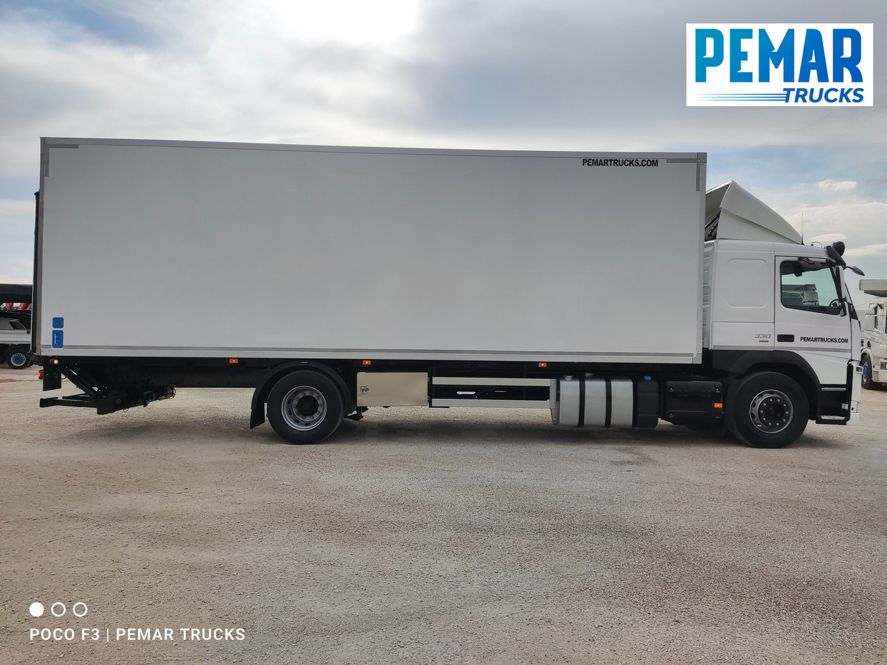 VOLVO FM 330 4X2 FRIGORIFICO EURO 6 - Autocarro frigorifero: foto 4 VOLVO FM 330 4X2 FRIGORIFICO EURO 6 - Autocarro frigorifero: foto 4