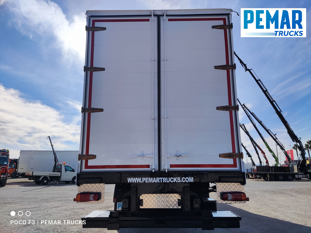 Camion centinato VOLVO FM 410 TAUTLINER: foto 7