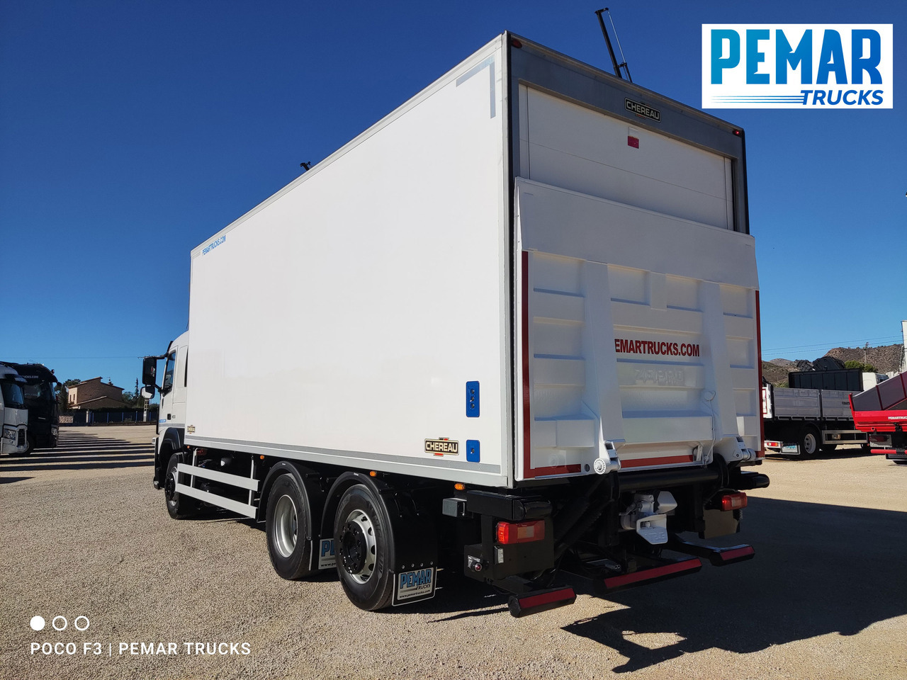 Autocarro frigorifero VOLVO FM 450 6X2 FRIGORIFICO EURO 6: foto 7
